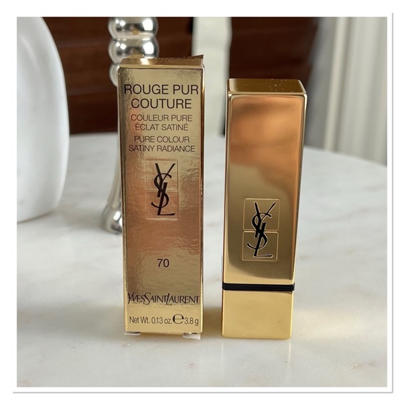 YSL Rouge Pur Couture Satin Lipstick 💄 - Picture 5 of 10